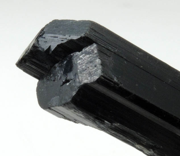 Arfvedsonite (rare terminated twinned Arfvedsonite crystal) from Hurricane Mountain, east of Intervale, Carroll County, New Hampshire