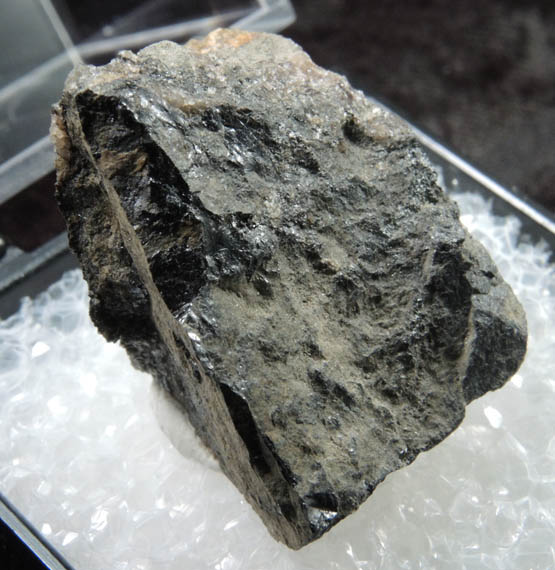 Davidite-(La) from Bakers Pegmatite, Thackaringa District, New South Wales, Australia