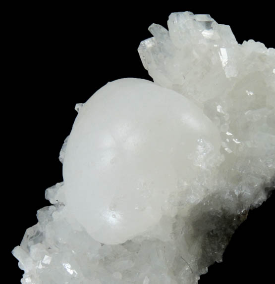 Thomsonite on Apophyllite from Jaquish Road Cut, near Goble, Columbia County, Oregon