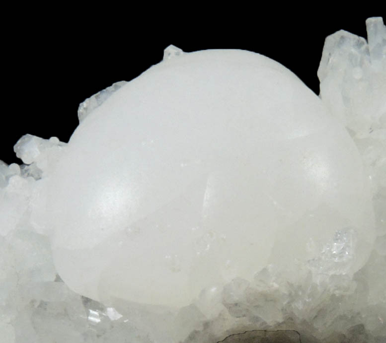 Thomsonite on Apophyllite from Jaquish Road Cut, near Goble, Columbia County, Oregon