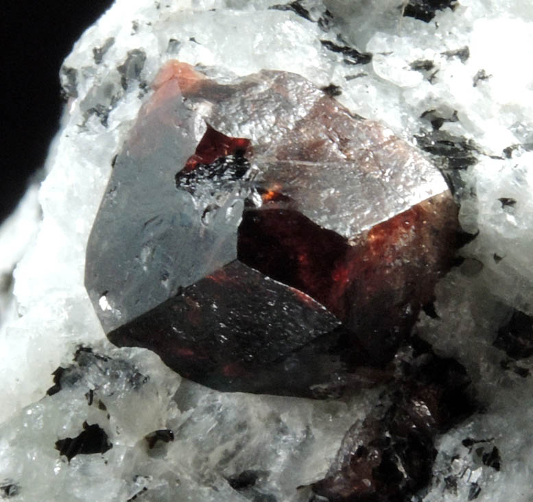 Zircon with Biotite in marble from Managi, Dharipeche, Kunar Province, Afghanistan