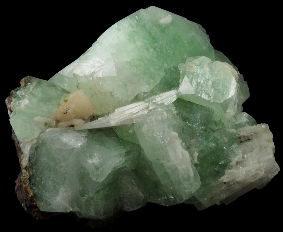 Apophyllite with Stilbite and Scolecite from Bombay Pada Quarry, Mumbai District, Maharashtra, India