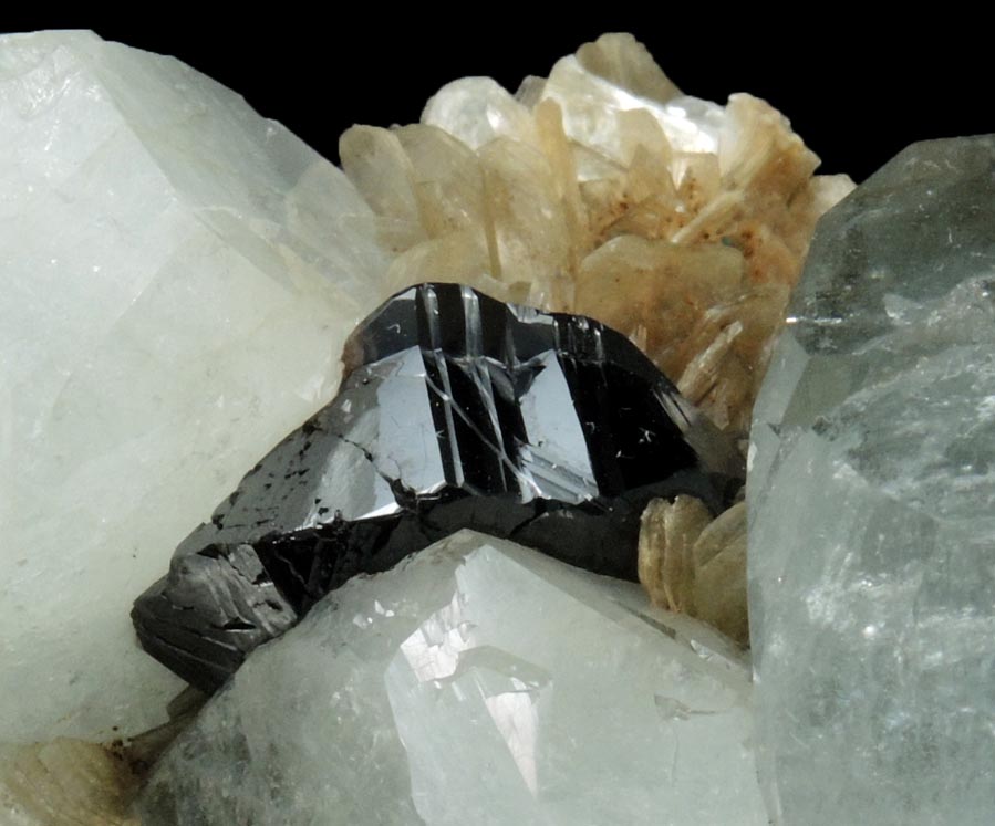 Cassiterite on Beryl var. Aquamarine and Muscovite from Xuebaoding Mountain near Pingwu, Sichuan Province, China