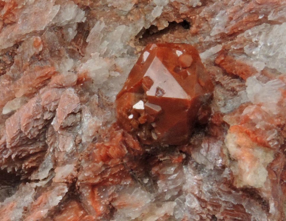 Quartz with Hematite inclusions in Gypsum from Chella, Valencia, Spain