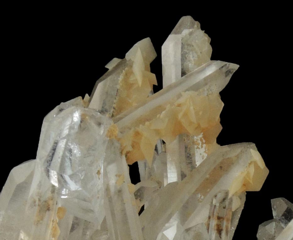 Quartz with Fluorite and Calcite from Yaogangxian Mine, Nanling Mountains, Hunan, China