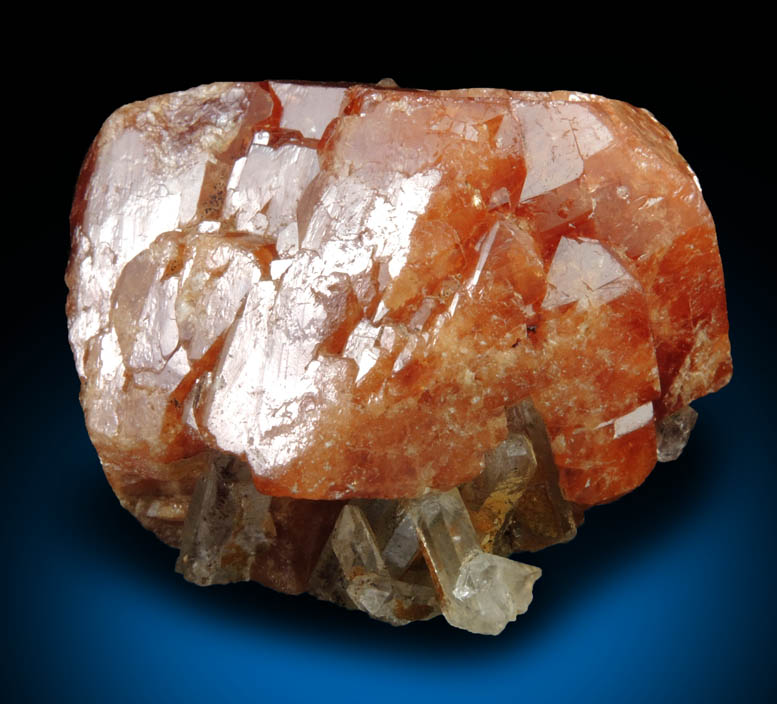 Scheelite with Quartz from Khapalu, Ghanche District, Gilgit-Baltistan, Pakistan