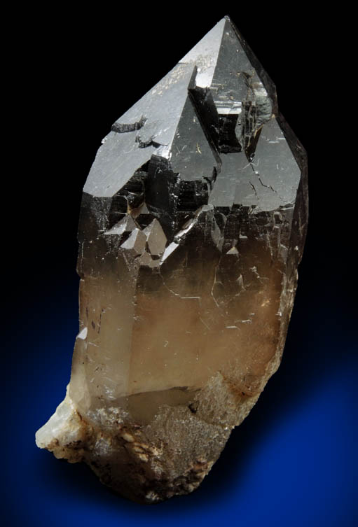 Quartz var. Smoky Quartz (Dauphiné Law Twins) from Government Pit, south of Moat Mountain, Albany, Carroll County, New Hampshire