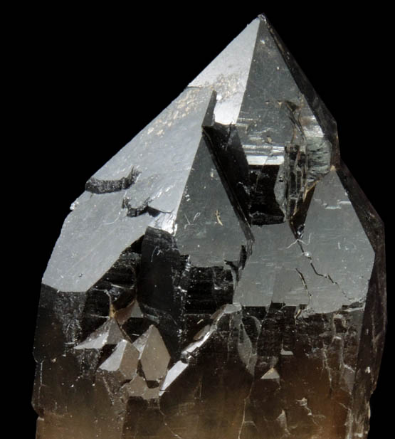 Quartz var. Smoky Quartz (Dauphiné Law Twins) from Government Pit, south of Moat Mountain, Albany, Carroll County, New Hampshire