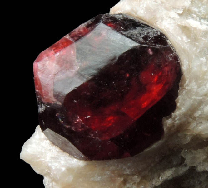 Almandine Garnet in Quartz from near Tenente Ananias, Rio Grande do Norte, Brazil