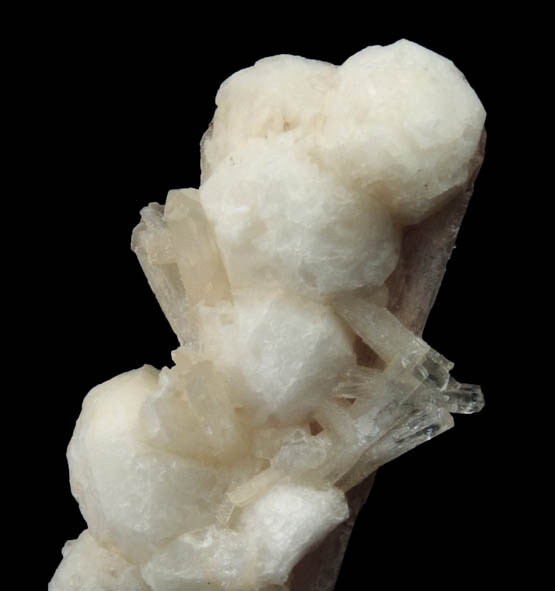 Serandite, Analcime, Natrolite from Mont Saint-Hilaire, Qubec, Canada