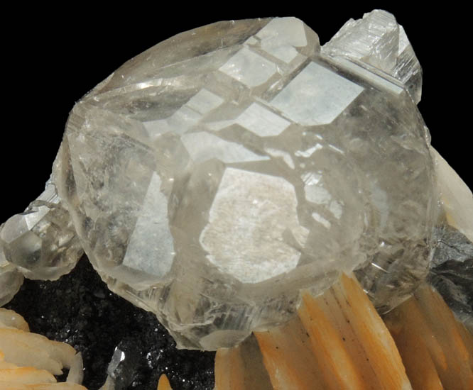 Cerussite (cyclic-twinned crystals) on Barite from Mibladen, Haute Moulouya Basin, Zeida-Aouli-Mibladen belt, Midelt Province, Morocco