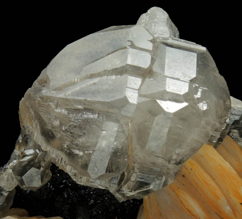 Cerussite (cyclic-twinned crystals) on Barite from Mibladen, Haute Moulouya Basin, Zeida-Aouli-Mibladen belt, Midelt Province, Morocco