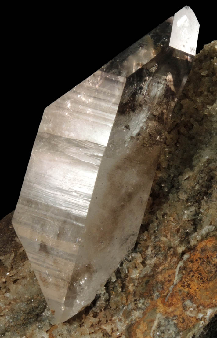 Quartz var. Smoky-Amethyst with phantom-growth zoning from Goboboseb Mountains, 43 km west of Brandberg Mountain, Erongo region, Namibia