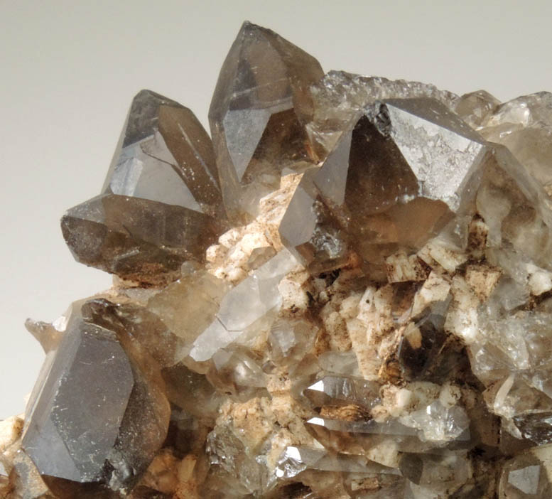 Quartz var. Smoky Quartz (Dauphin-law twins) on Microcline from Moat Mountain, west of North Conway, Carroll County, New Hampshire