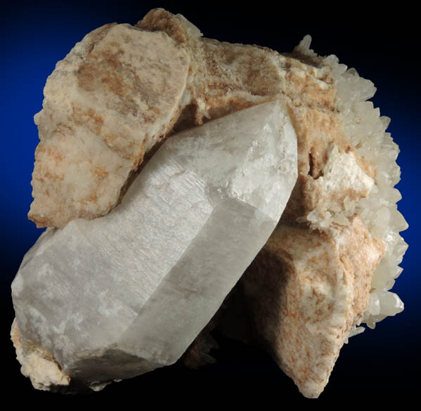 Quartz on Microcline-Albite from Bennett Quarry, Buckfield, Oxford County, Maine