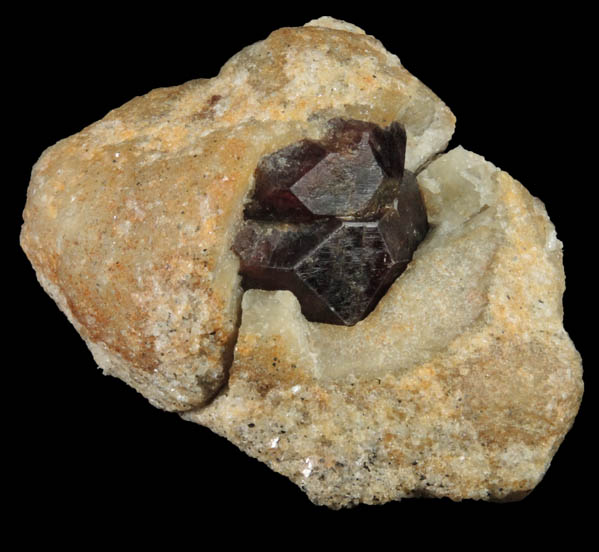 Almandine Garnet in Quartz nodule from Serrote Redondo, near Pedra Lavrada, Paraiba, Brazil