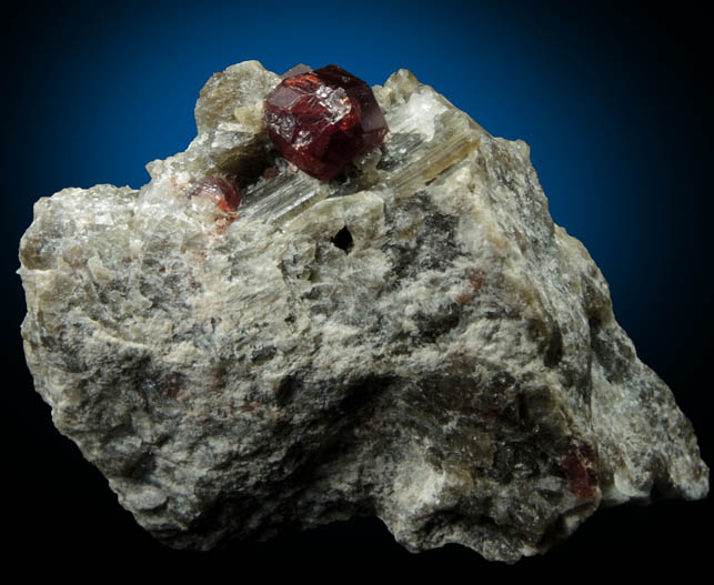 Grossular Garnet on Vesuvianite from Goodall Farm Quarry, Sanford, York County, Maine