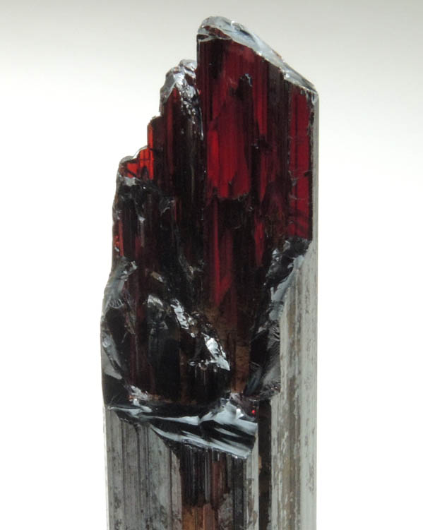 Rutile from Hiddenite, Alexander County, North Carolina