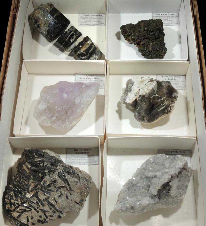Mineral Set of 6 large minerals specimens from New England from USA