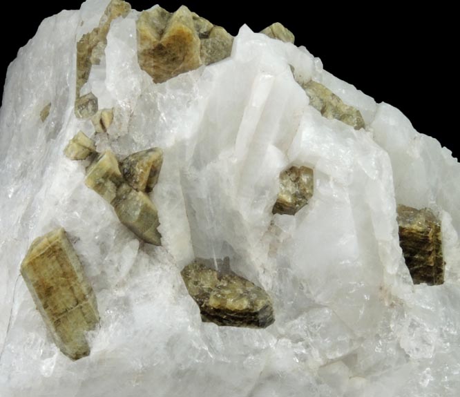 Epidote in Quartz from Drum Valley, Tulare County, California