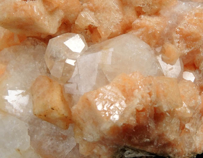 Analcime on Gmelinite from Five Islands, Nova Scotia, Canada