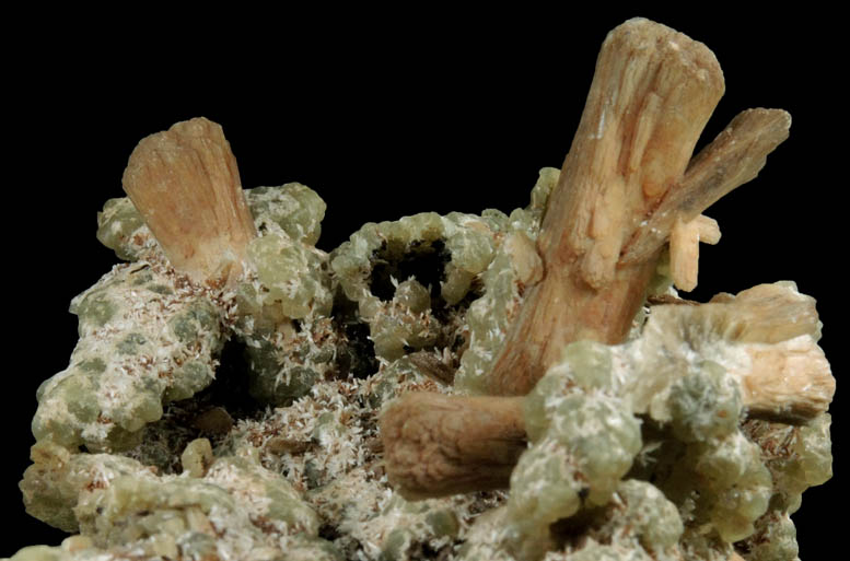 Stilbite and Natrolite on Prehnite pseudomorphs after Anhydrite from Prospect Park Quarry, Prospect Park, Passaic County, New Jersey