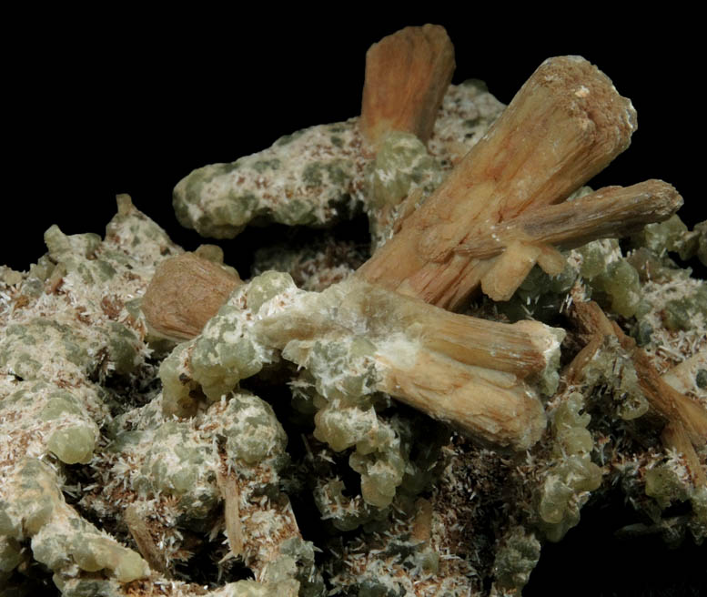 Stilbite and Natrolite on Prehnite pseudomorphs after Anhydrite from Prospect Park Quarry, Prospect Park, Passaic County, New Jersey