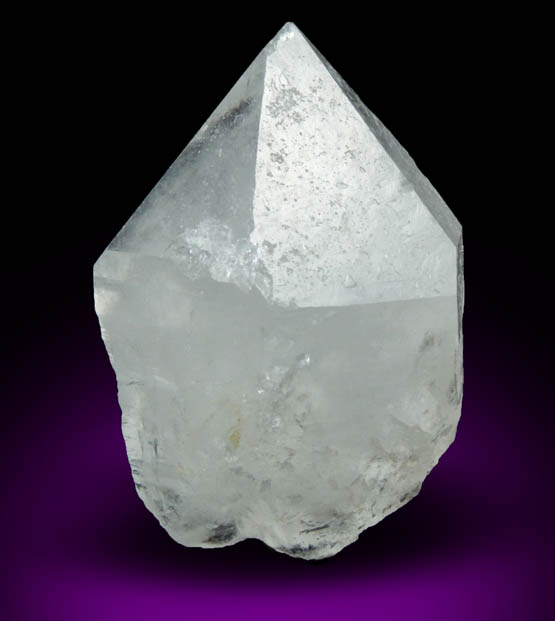 Quartz with phantom-growth zone from Red Bridge Mine, Spring Glen, Ellenville District, Ulster County, New York