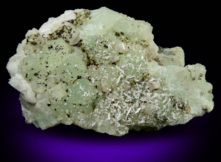 Laumontite and Chamosite on Prehnite from Upper New Street Quarry, Paterson, Passaic County, New Jersey