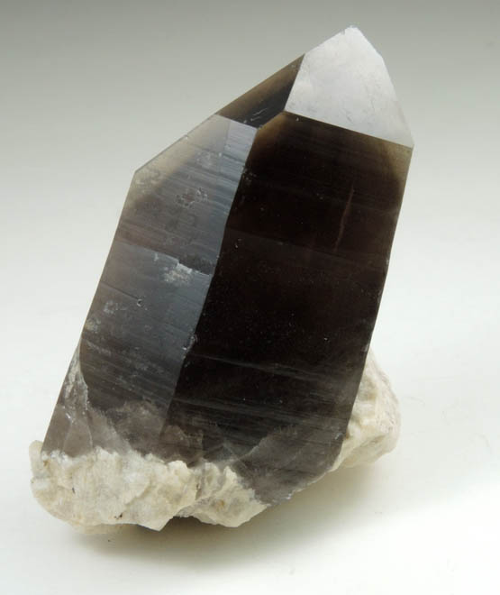 Quartz var. Smoky Quartz (with phantom-growth zone) from North Moat Mountain, Bartlett, Carroll County, New Hampshire