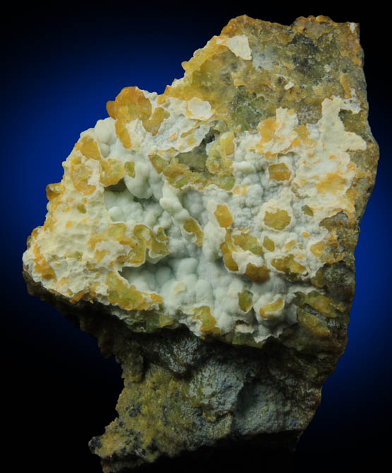 Magnesite on Serpentine from Abandoned I-278 highway exit, north of Deere Park, Staten Island, New York City, Richmond County, New York