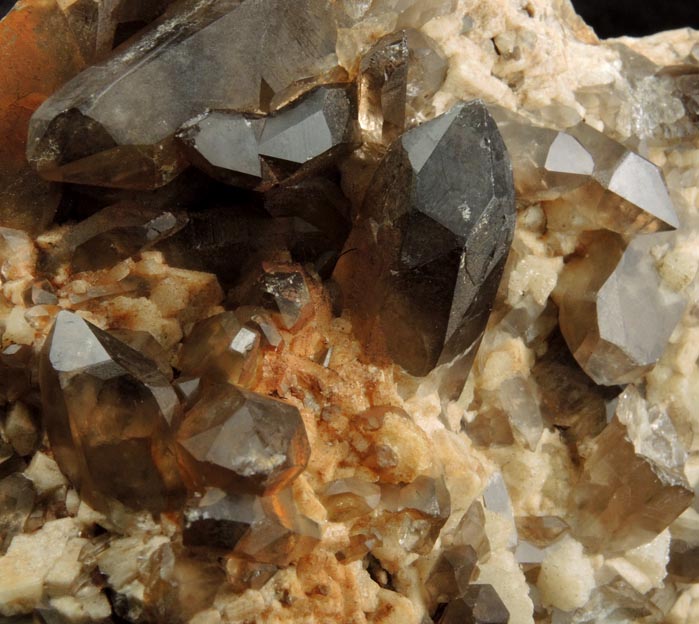 Quartz var. Smoky Quartz (Dauphin Law Twins) on Microcline from Moat Mountain, west of North Conway, Carroll County, New Hampshire