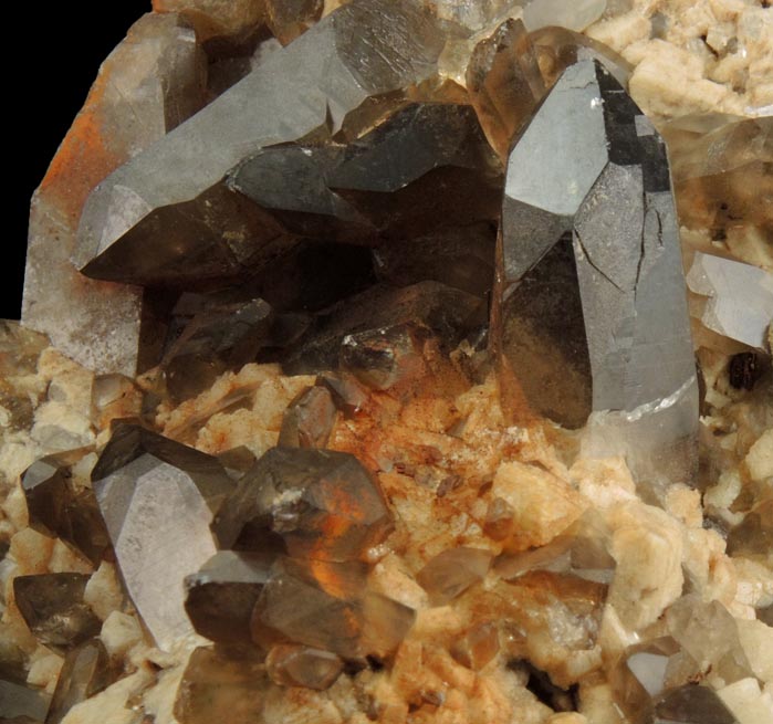 Quartz var. Smoky Quartz (Dauphin Law Twins) on Microcline from Moat Mountain, west of North Conway, Carroll County, New Hampshire