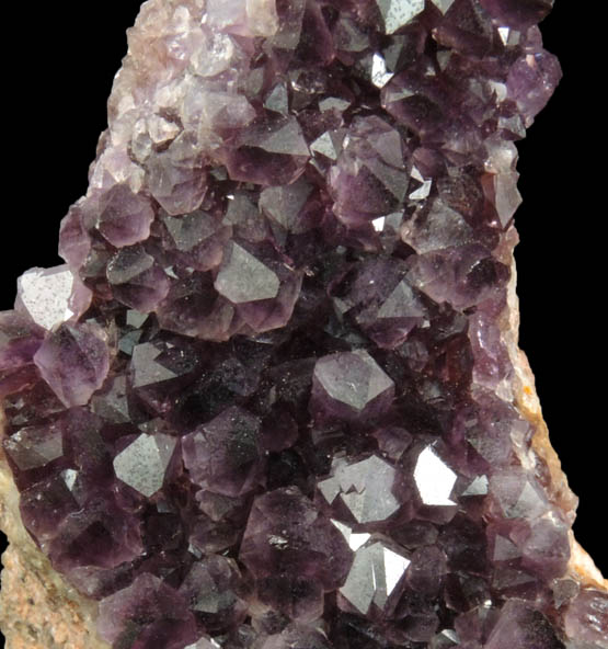 Quartz var. Amethyst Quartz from Pearl Station, Thunder Bay District, Ontario, Canada