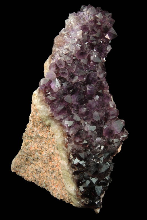 Quartz var. Amethyst Quartz from Pearl Station, Thunder Bay District, Ontario, Canada