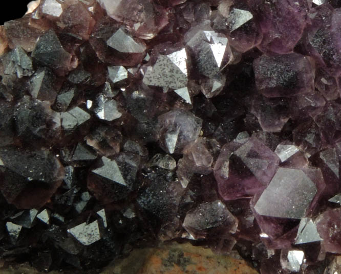 Quartz var. Amethyst Quartz from Pearl Station, Thunder Bay District, Ontario, Canada