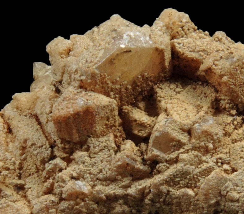 Cookeite and Carbonate-Fluorapatite over Albite and Quartz from Rose Quartz Locality, Plumbago Mountain, Newry, Oxford County, Maine