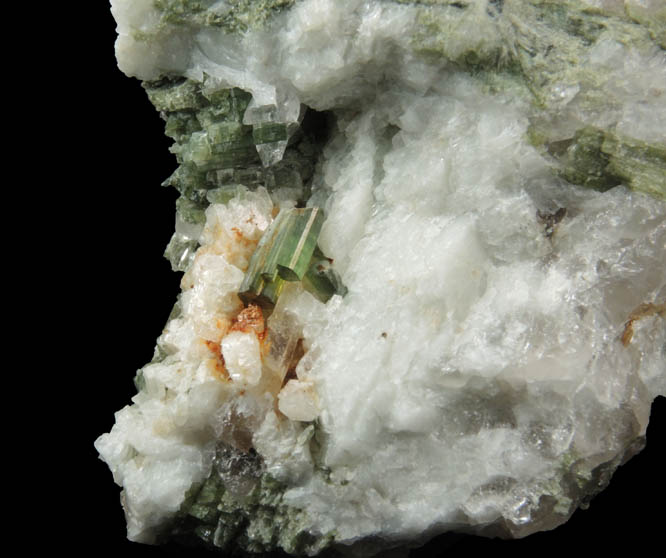 Elbaite Tourmaline with Quartz on Albite var. Cleavelandite from Strickland Quarry, Collins Hill, Portland, Middlesex County, Connecticut