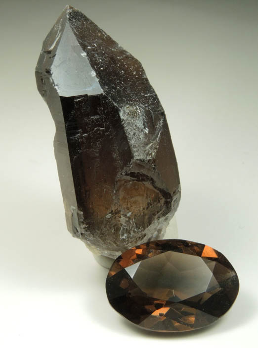 Quartz var. Smoky Quartz with 10.5 carat oval gemstone from Moat Mountain, west of North Conway, Carroll County, New Hampshire
