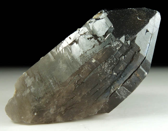 Quartz var. Smoky Quartz (Dauphin-law twin) with Microcline inclusions from Moat Mountain, west of North Conway, Carroll County, New Hampshire