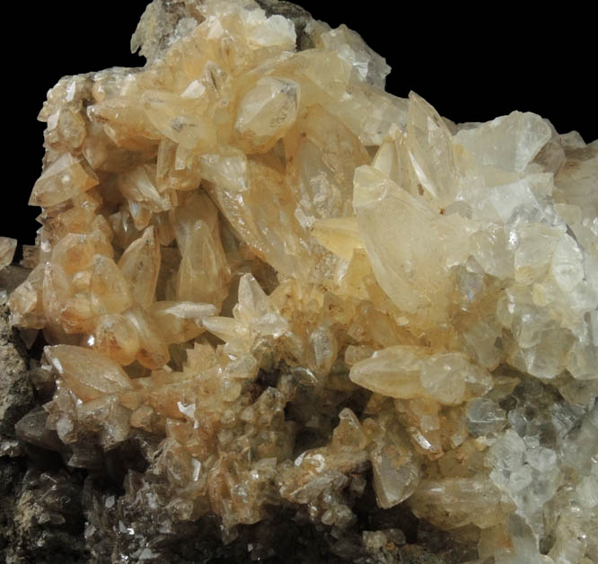 Calcite from O and G Industries Southbury Quarry, Southbury, New Haven County, Connecticut