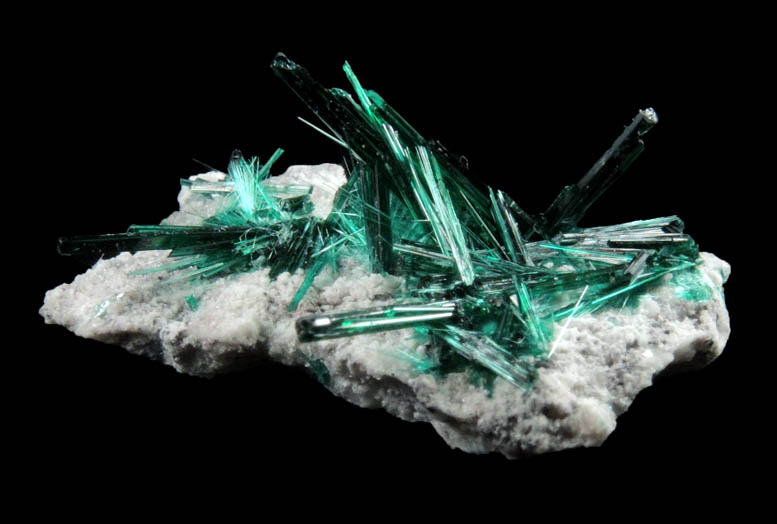 Brochantite from Milpillas Mine, Cuitaca, Sonora, Mexico