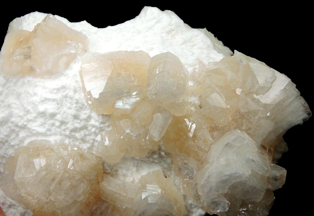 Heulandite on Mordenite from Aurangabad, Maharashtra, India