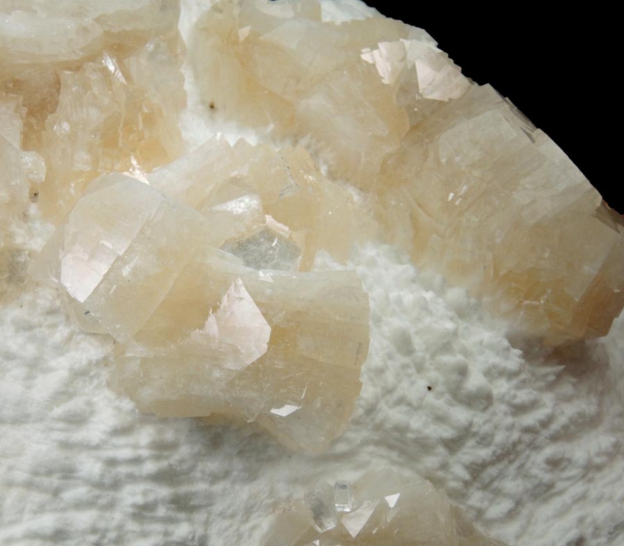 Heulandite on Mordenite from Aurangabad, Maharashtra, India