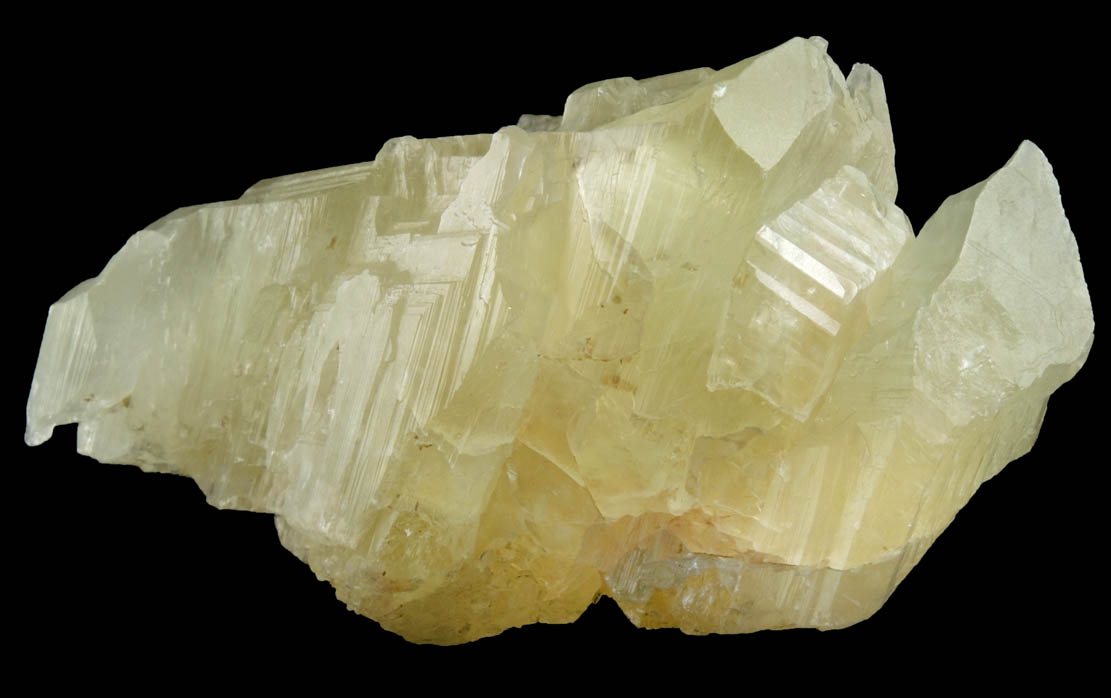 Montebrasite from Telírio Mine, Linopolis, Divino de Laranjeras, Minas Gerais, Brazil
