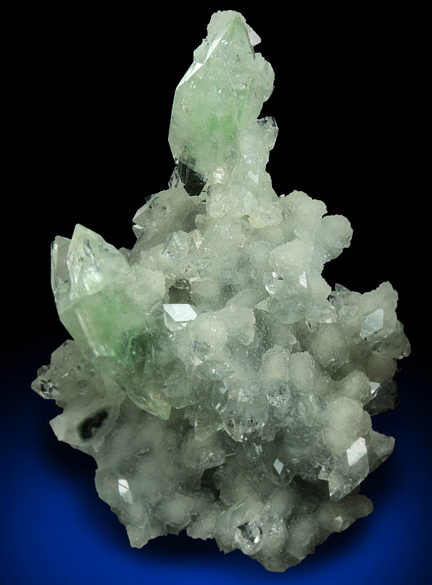 Quartz (stalactitic growth) with Apophyllite from Nagar District, Maharashtra, India