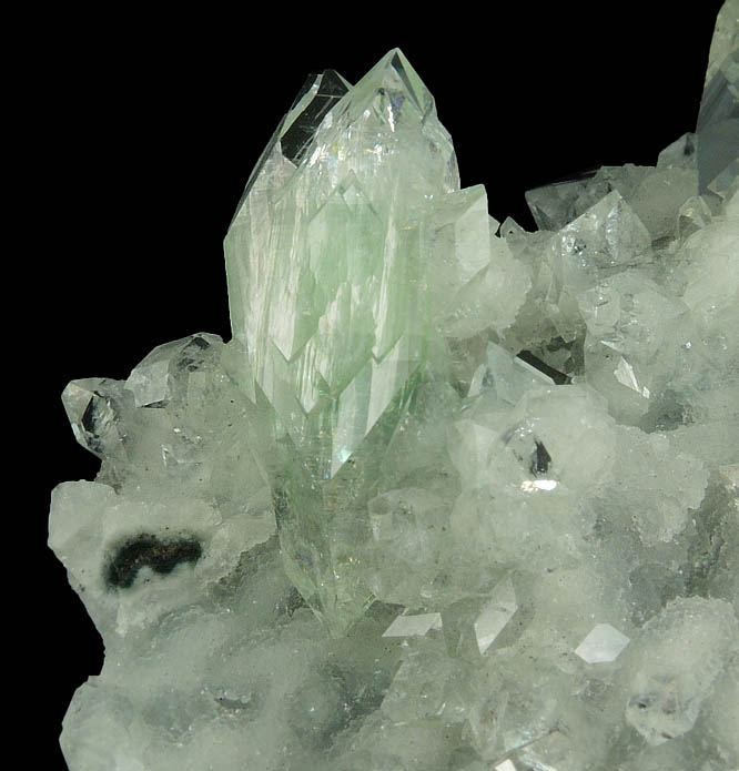 Quartz (stalactitic growth) with Apophyllite from Nagar District, Maharashtra, India