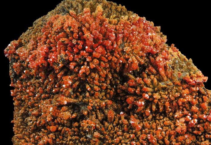 Vanadinite on Quartz from Apache Mine (Vanadium Shaft), 8 km north of Globe, Gila County, Arizona