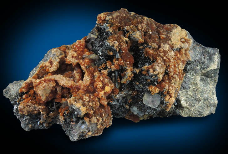 Hutchinsonite, Orpiment and Barite on Pyrite from Quiruvilca District, Santiago de Chuco Province, La Libertad Department, Peru