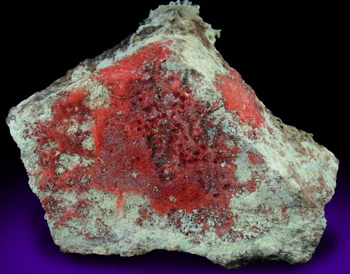 Cuprite var. Chalcotrichite on Chrysocolla from Ray Mine, Mineral Creek District, Pinal County, Arizona